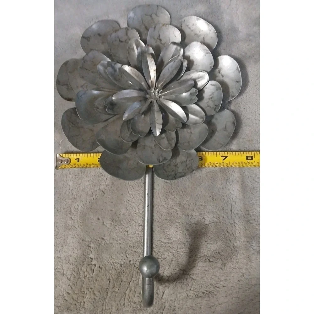 Metal Flower Wall Hook Hanger Coat Robe Towel Hat Floral‎ 3D Art Design READ